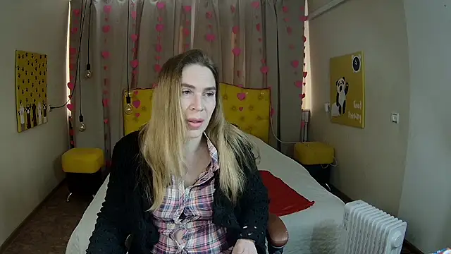 TessaDaybreak online show from 5, 2, 2026