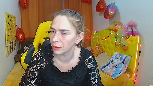 TessaDaybreak online show from 22, 3, 2025