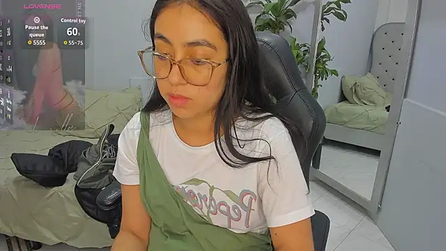 lucelly 15 online show from 9, 3, 2026