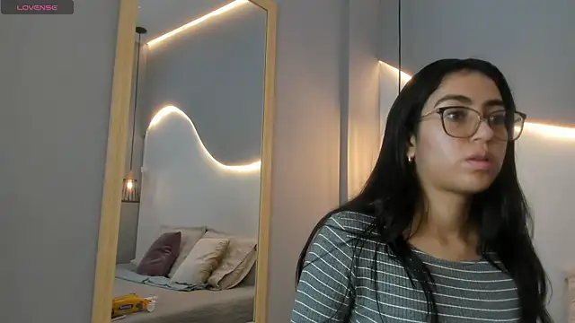 lucelly 15 online show from 13, 10, 2025