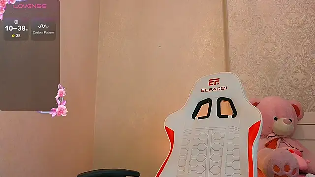 Demonic Angel  online show from 19, 6, 2026