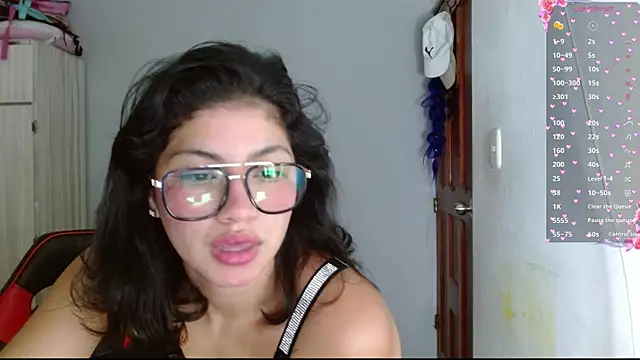 Violett 11 online show from 9, 1, 2026