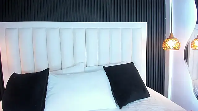 EmilyCortex online show from 27, 11, 2025