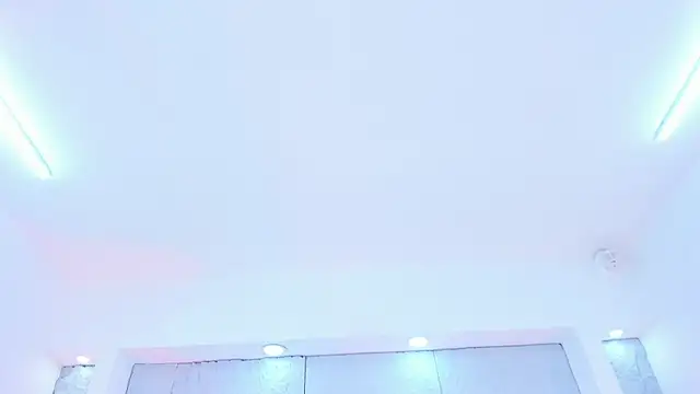 MiaMistrex online show from 18, 12, 2025