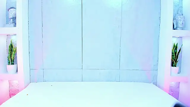 MiaMistrex online show from 7, 10, 2025