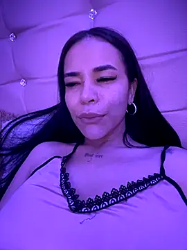 Naatalia online show from 12, 11, 2025