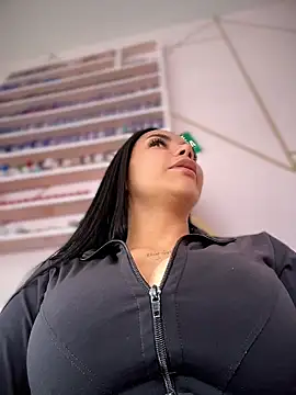 Naatalia online show from 3, 6, 2026