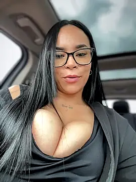 Naatalia online show from 4, 4, 2026