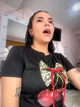 Naatalia online show from 14, 4, 2026