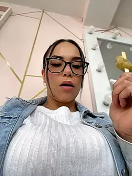 Naatalia online show from 26, 6, 2026