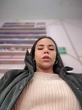 Naatalia online show from 14, 11, 2025