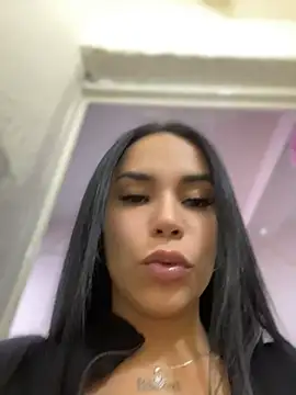 Naatalia online show from 17, 7, 2026