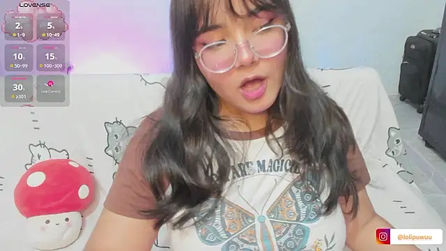 Naoko 7w7 online show from 6, 3, 2026