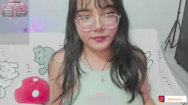 Naoko 7w7 online show from 1, 4, 2026