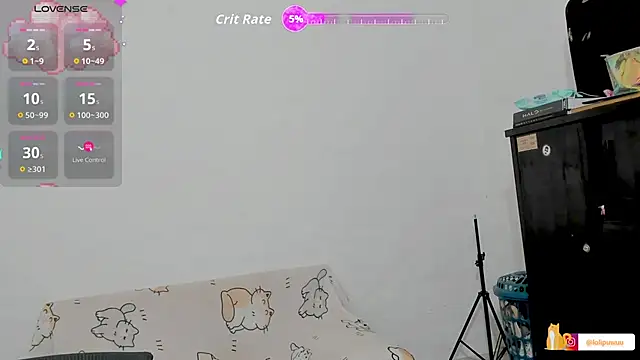 Naoko 7w7 online show from 8, 10, 2025