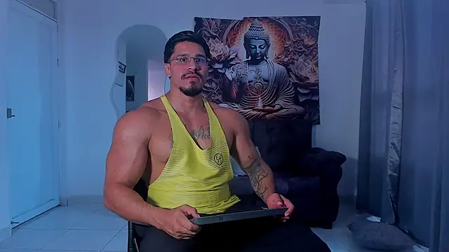 Valentino Dosantos  online show from 29, 9, 2025