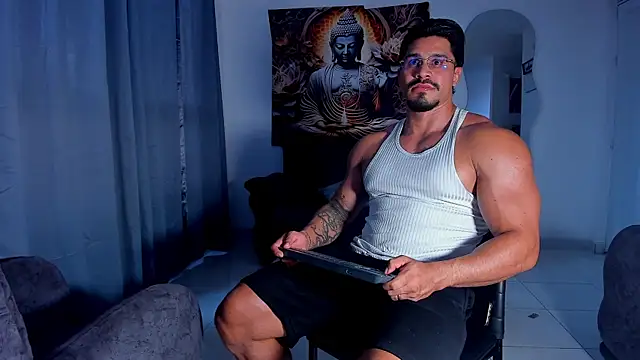 Valentino Dosantos  online show from 19, 9, 2025