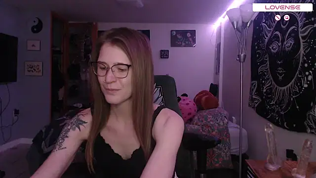 wetwildwhore online show from 14, 11, 2025