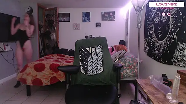 wetwildwhore online show from 25, 10, 2025