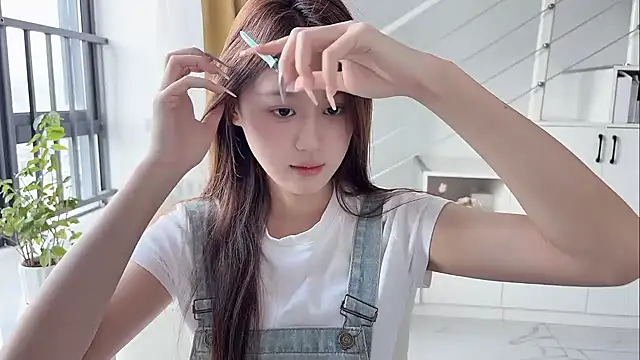 Cassie-20 online show from 13, 10, 2025