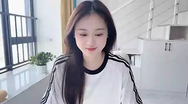 Cassie-20 online show from 9, 3, 2025