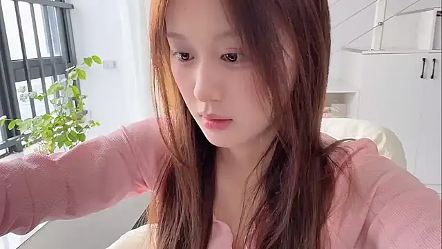 Cassie-20 online show from 28, 10, 2025