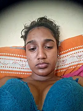 Snapshot of indianpink_lips chatting on 27, 11, 2025 indianpink lips online show from 27, 11, 2025