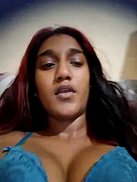 Snapshot of indianpink_lips chatting on 14, 12, 2025 indianpink lips online show from 14, 12, 2025