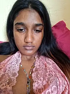 Snapshot of indianpink_lips chatting on 19, 9, 2025 indianpink lips online show from 19, 9, 2025