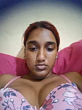 Snapshot of indianpink_lips chatting on 19, 12, 2025 indianpink lips online show from 19, 12, 2025