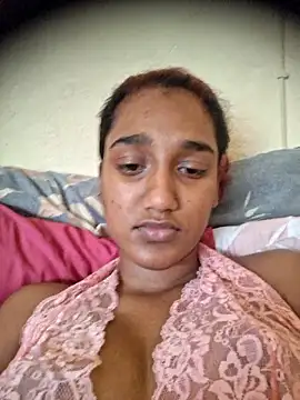 Snapshot of indianpink_lips chatting on 16, 12, 2025 indianpink lips online show from 16, 12, 2025