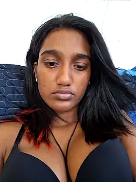 Snapshot of indianpink_lips chatting on 8, 3, 2025 indianpink lips online show from 8, 3, 2025