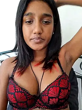 Snapshot of indianpink_lips chatting on 13, 3, 2025 indianpink lips online show from 13, 3, 2025