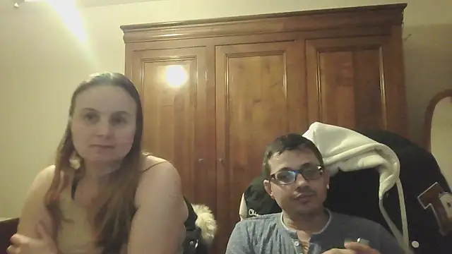 Snapshot of cpl9142 chatting on 18, 2, 2025 cpl9142 online show from 18, 2, 2025