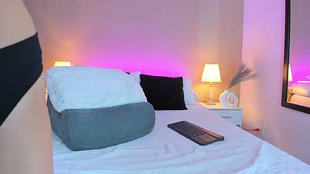 Elizabeth sarmiento online show from 19, 3, 2025