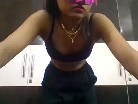 Alisha-1498 online show from 2, 3, 2025