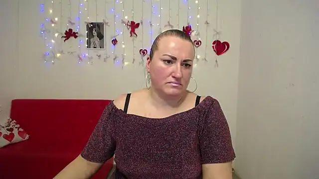 DianaMGG online show from 12, 2, 2026