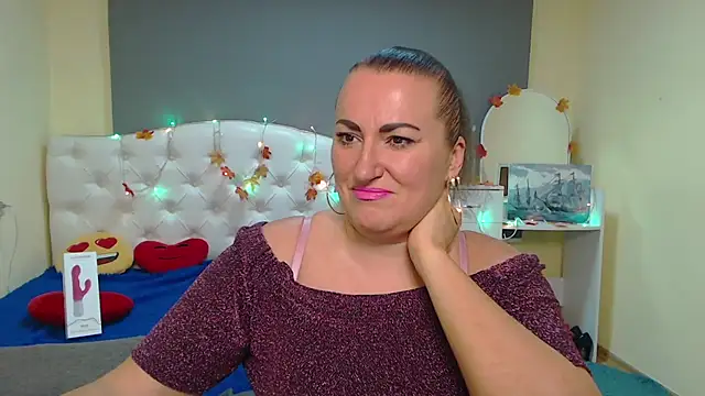 DianaMGG online show from 19, 11, 2025