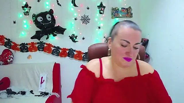 DianaMGG online show from 4, 11, 2025