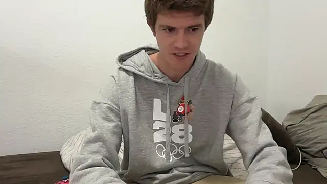 Snapshot of greekmythics chatting on 3, 3, 2026 greekmythics online show from 3, 3, 2026