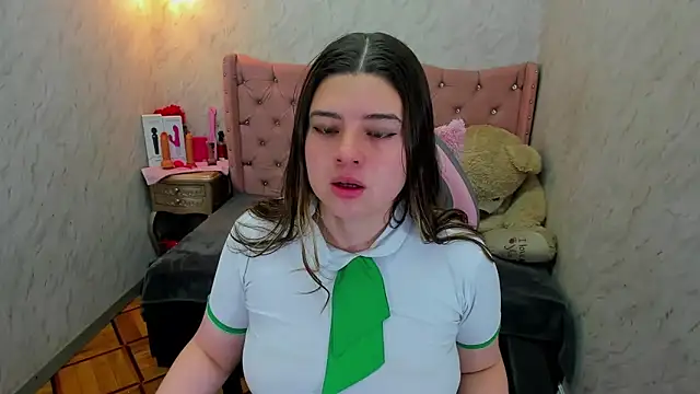 Lianngrace online show from 11, 4, 2026