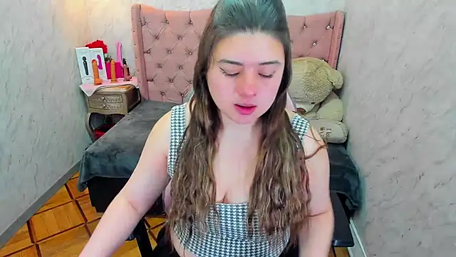 Lianngrace online show from 17, 4, 2026