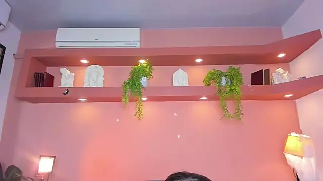 Snapshot of SofiaBennett_ chatting on 5, 11, 2025 SofiaBennett online show from 5, 11, 2025