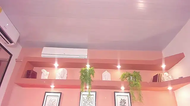 SofiaBennett  online show from 15, 12, 2025