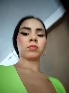 Natty roberts  online show from 5, 3, 2026