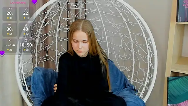 TaiteHankins online show from 24, 2, 2025