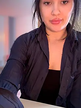 YoungHotMilf97 online show from 6, 2, 2026