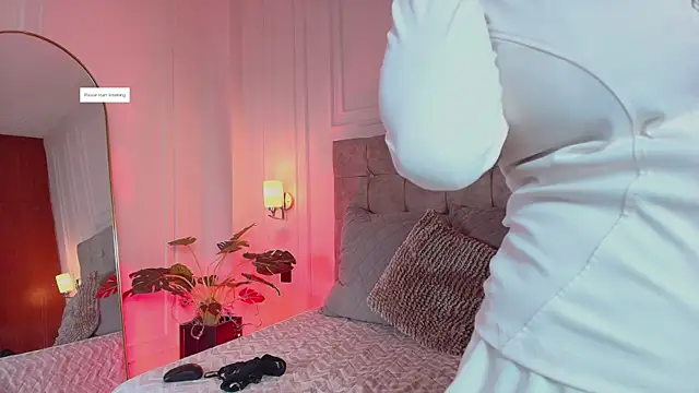 JasmineRoss 1 online show from 26, 3, 2026