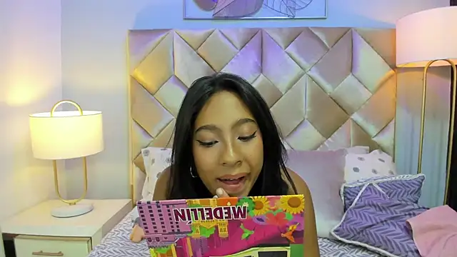 JasmineRoss 1 online show from 11, 3, 2025