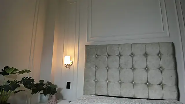 JasmineRoss 1 online show from 25, 10, 2025